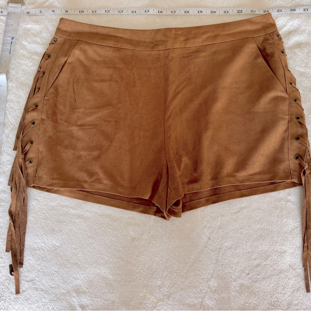 Loveriche leather fringe shorts L
